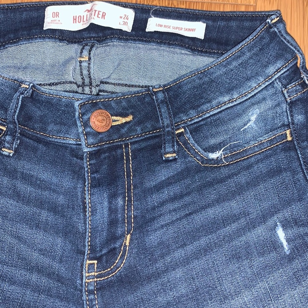 Hollister jeans